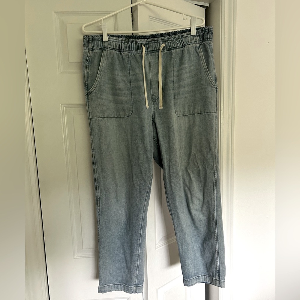GAP size large Drawstring Cropped Denim Jeans